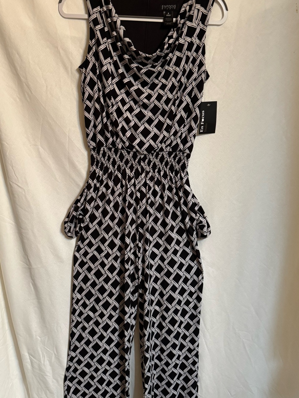 Black & White Geometric Sleeveless Jumpsuit NWT - Picture 2 of 15